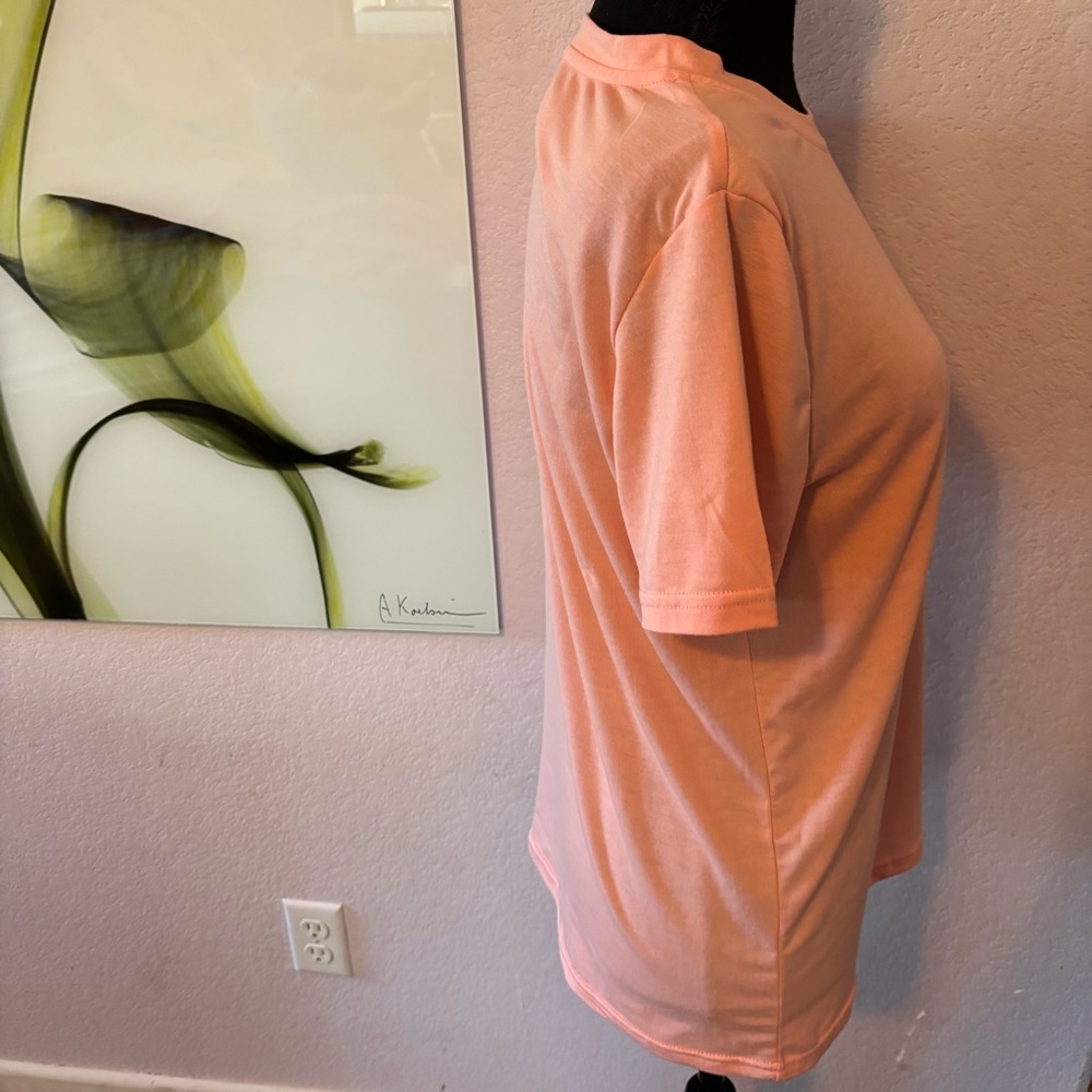 shirt size medium - Picture 2 of 5